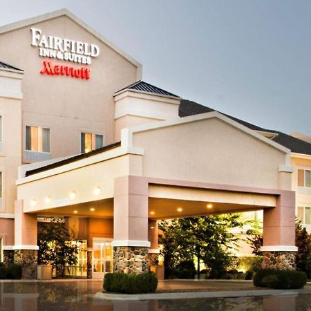 Fairfield Inn & Suites Берли Экстерьер фото